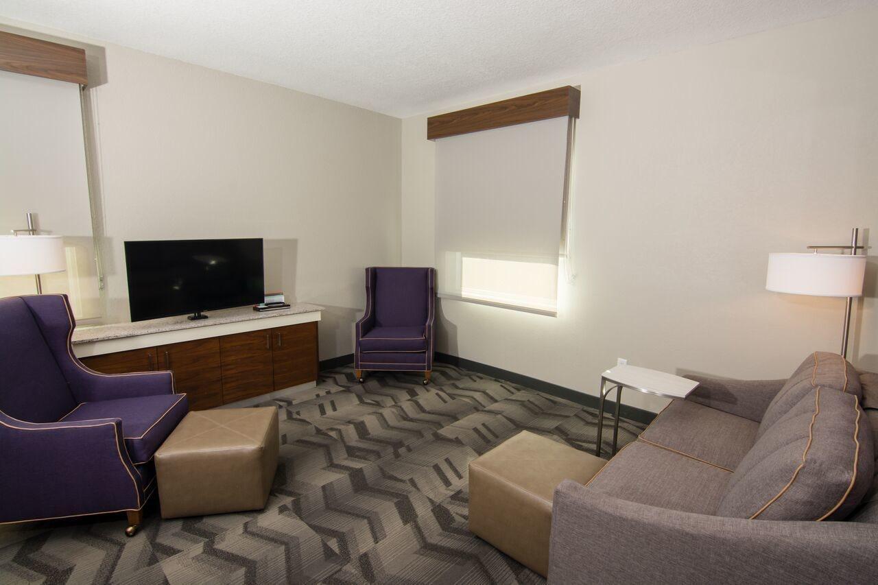 Hilton Garden Inn Tampa Suncoast Parkway Lutz Exterior photo
