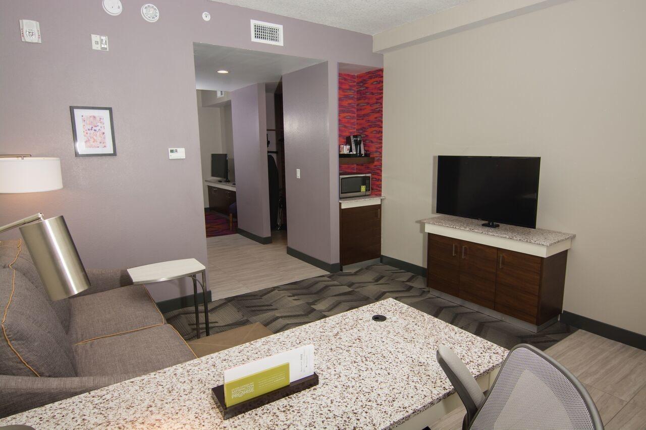 Hilton Garden Inn Tampa Suncoast Parkway Lutz Exterior photo