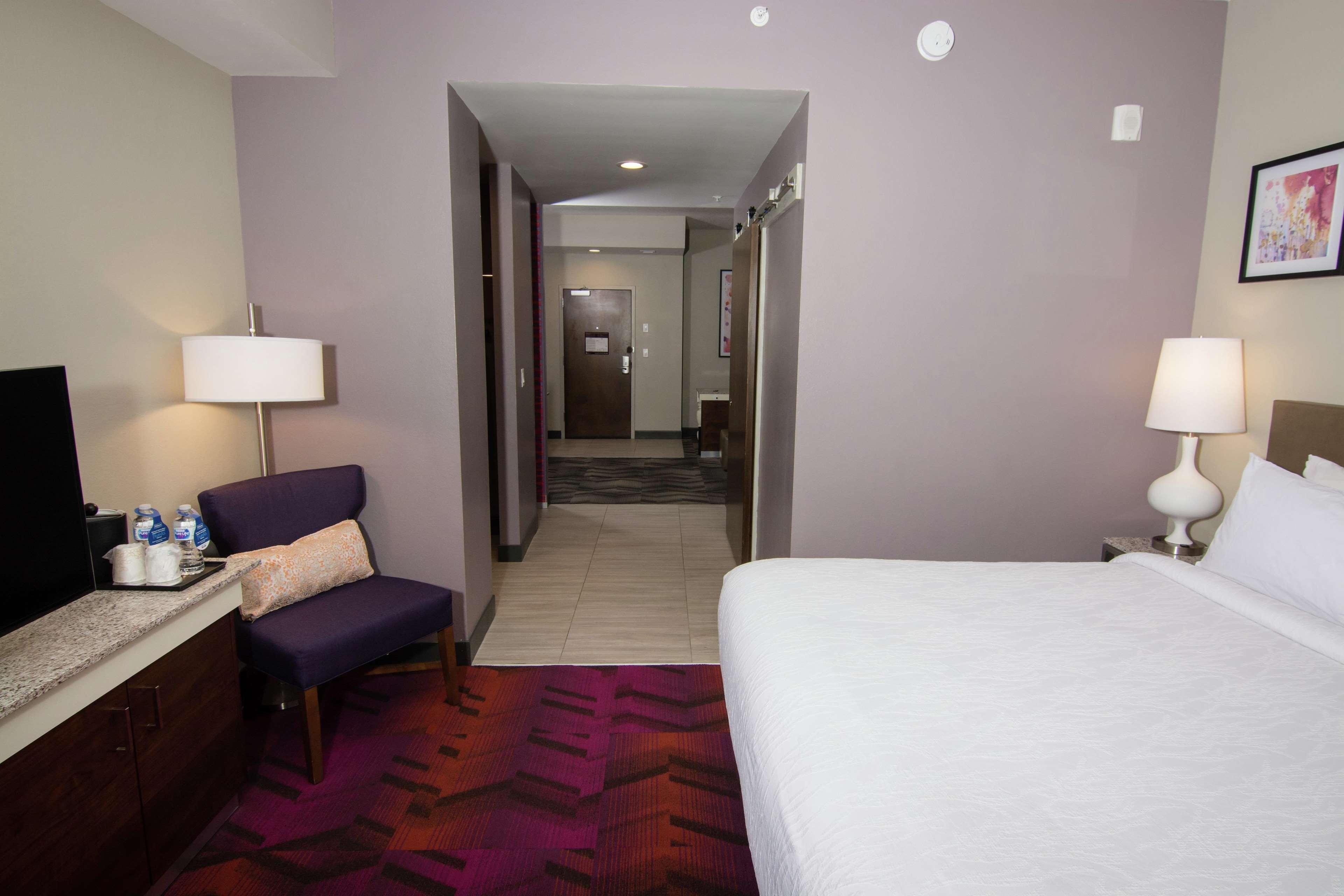Hilton Garden Inn Tampa Suncoast Parkway Lutz Exterior photo