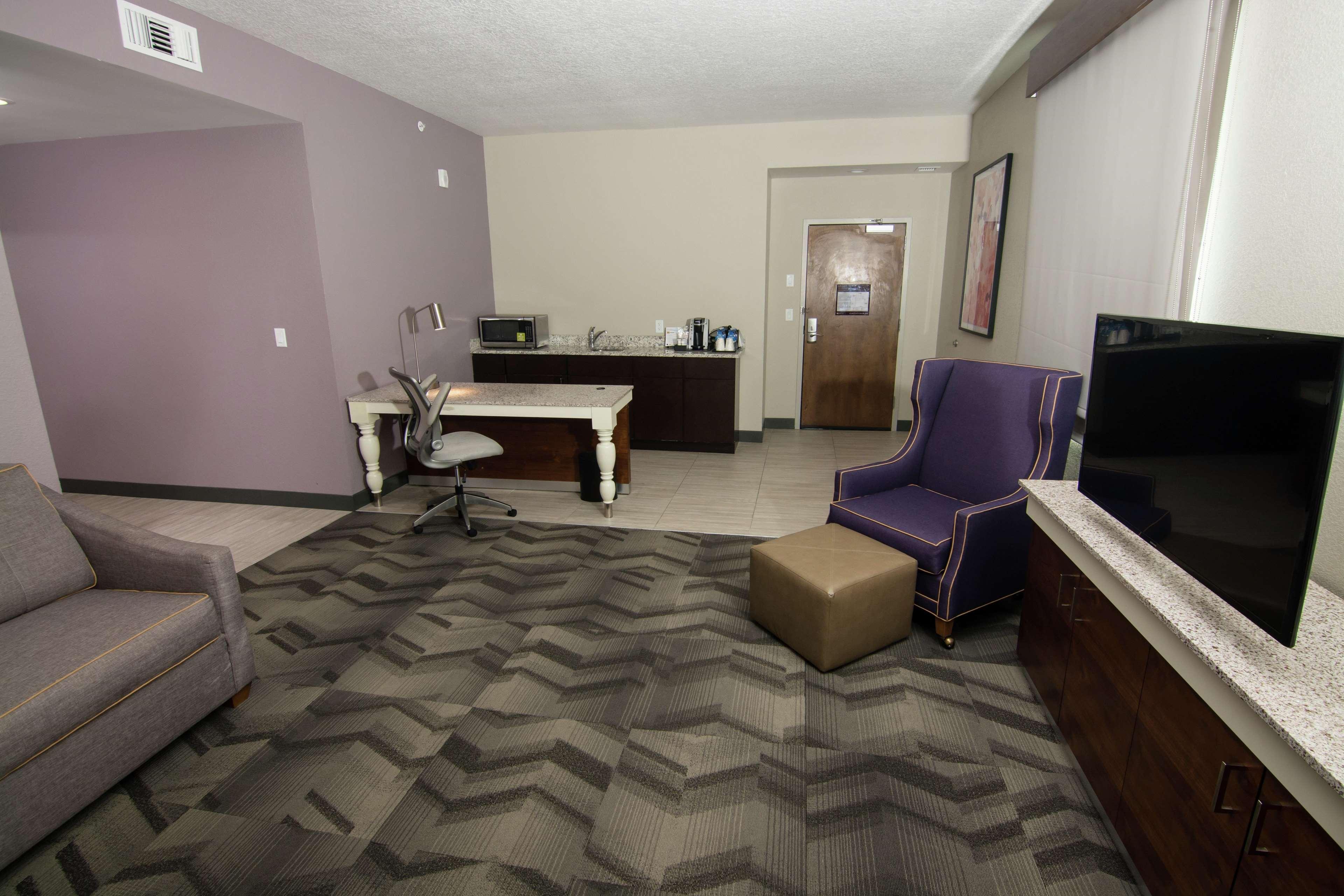 Hilton Garden Inn Tampa Suncoast Parkway Lutz Exterior photo