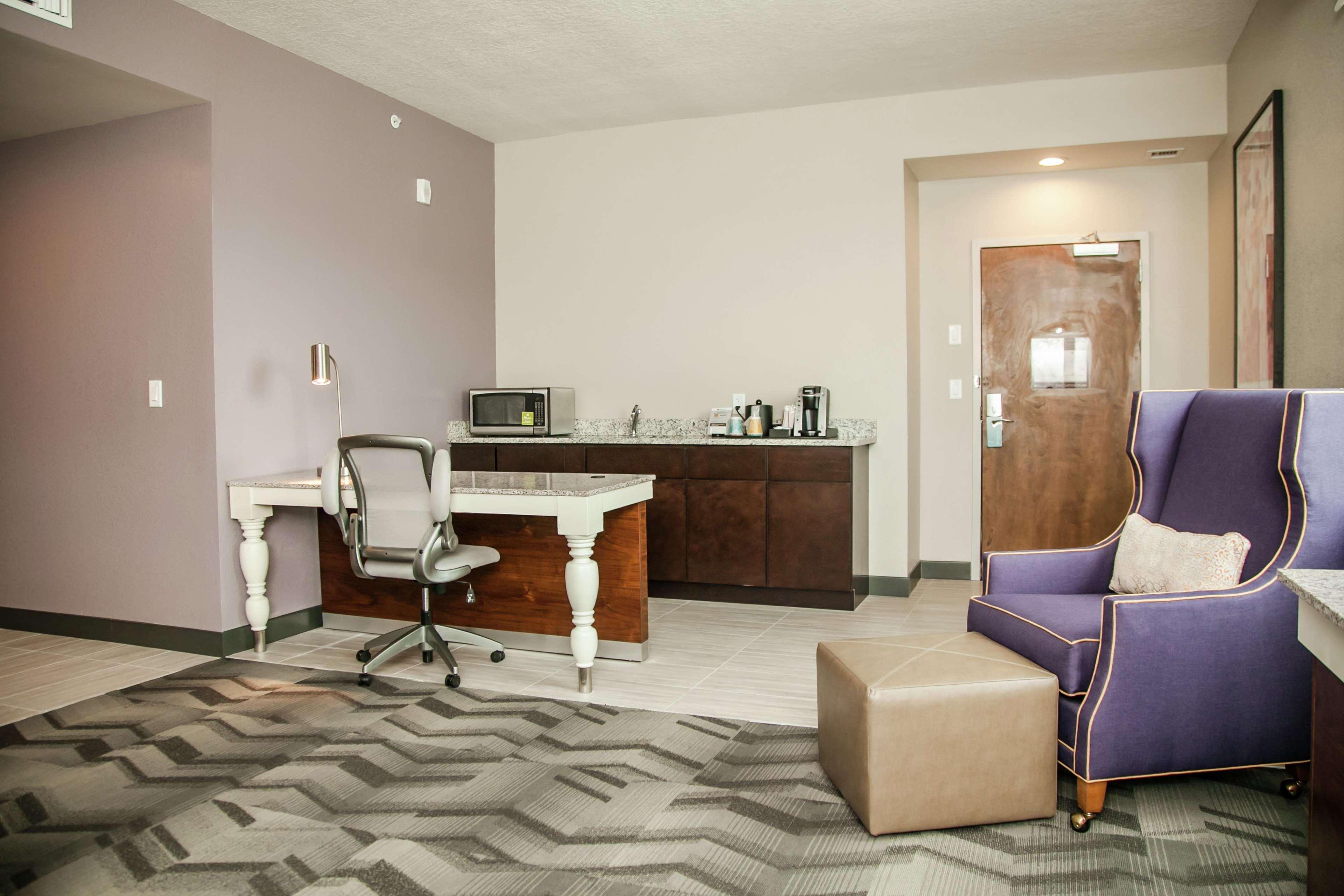 Hilton Garden Inn Tampa Suncoast Parkway Lutz Exterior photo
